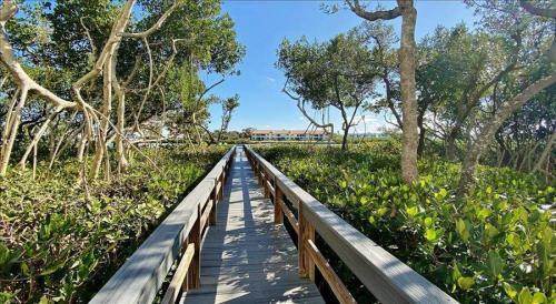 Quiet Waters D4 By Teeming Vacation Rentals