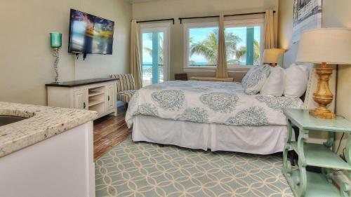 Bungalow Beach Place By Teeming Vacation Rentals