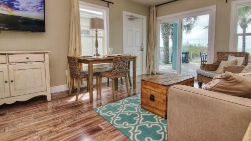Bungalow Beach Place By Teeming Vacation Rentals