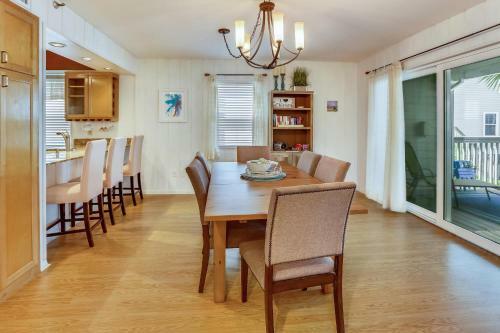 Pelican Pointe Spacious Updated Beachfront With Double Balcony