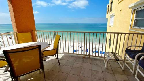 Holiday Villas III By Teeming Vacation Rentals