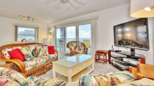 Holiday Villas III By Teeming Vacation Rentals