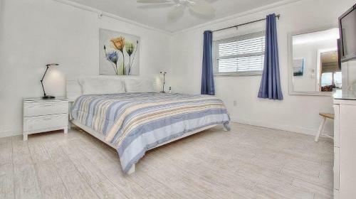 Holiday Villas III By Teeming Vacation Rentals