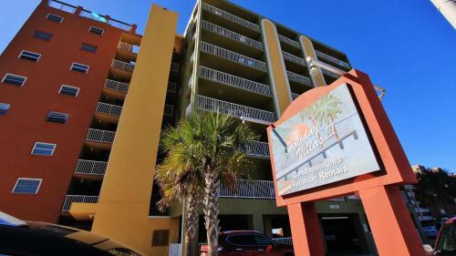 Holiday Villas III By Teeming Vacation Rentals