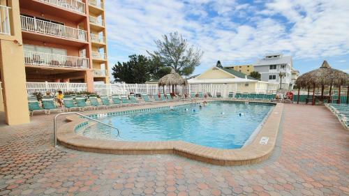 Holiday Villas III By Teeming Vacation Rentals
