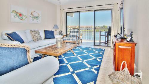 Water View By Teeming Vacation Rentals