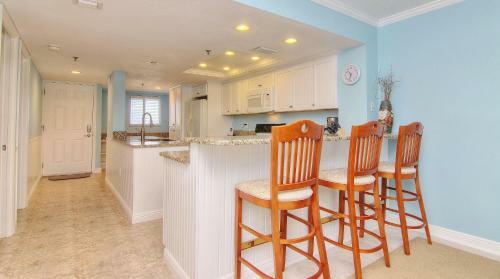 Water View By Teeming Vacation Rentals
