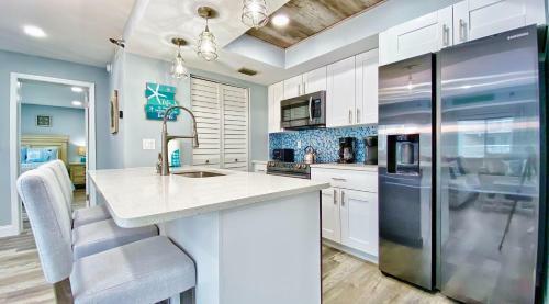 Water View By Teeming Vacation Rentals