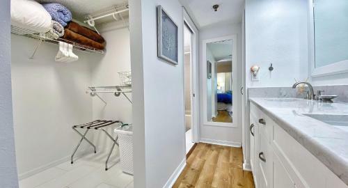 Water View By Teeming Vacation Rentals