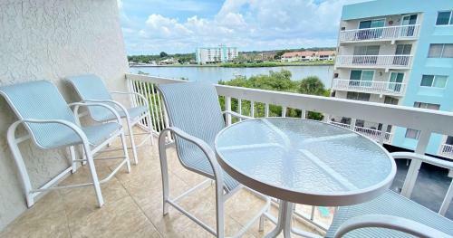 Water View By Teeming Vacation Rentals