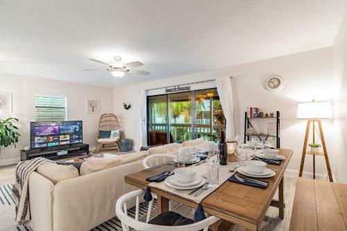 White Sand & Cool Waves Steps From Your Door!