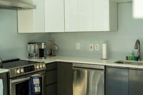 Private Beach Front Cottage- Indian Rocks Beach