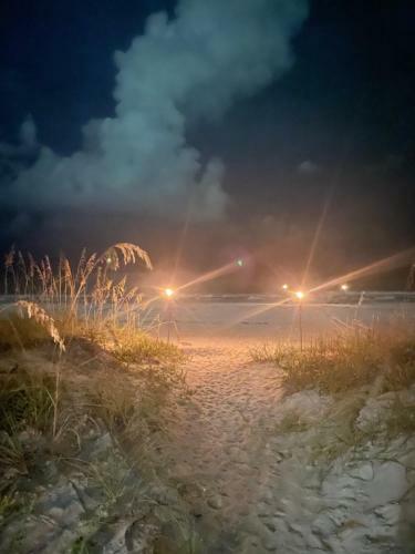 Private Beach Front Cottage- Indian Rocks Beach
