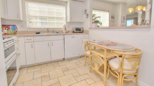Indian Sunset Beach 7 By Teeming Vacation Rentals