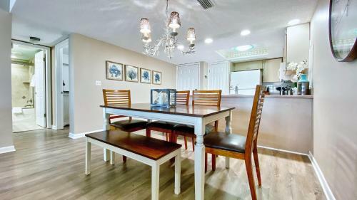 Sea Club By Teeming Vacation Rentals