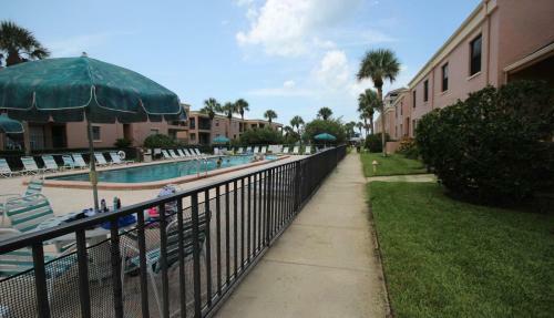 Sea Club By Teeming Vacation Rentals