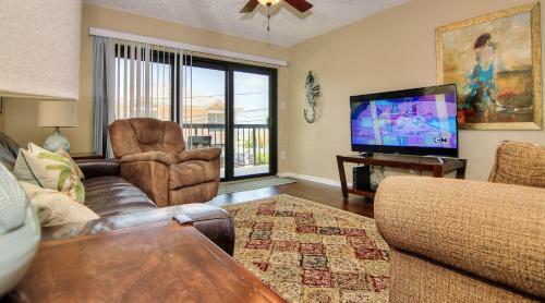 Sand Castle North 201 By Teeming Vacation Rentals
