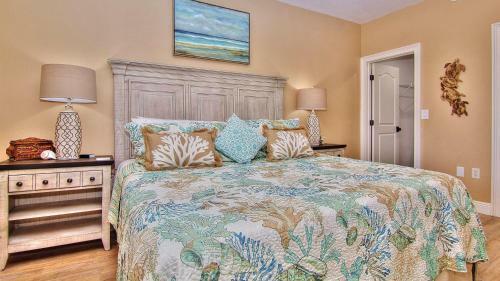 Sun West Palms By Teeming Vacatin Rentals