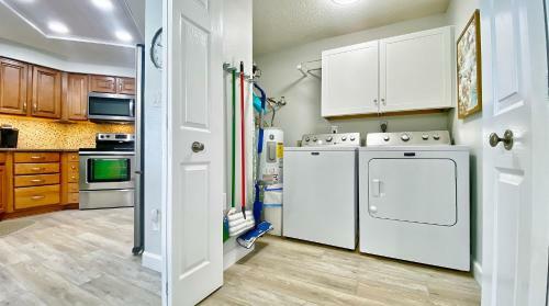Beach Palms By Teeming Vacation Rentals
