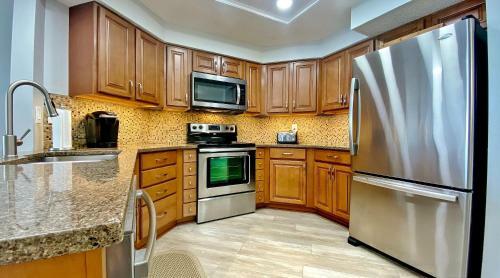 Beach Palms By Teeming Vacation Rentals