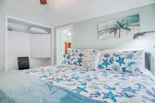 Bay Escape & Ocean Away