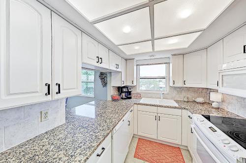 Bay Shores 417