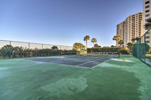 Apartamento Beachfront Clearwater Condo With Community Pool