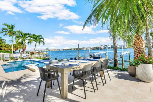 Coastal Cabana