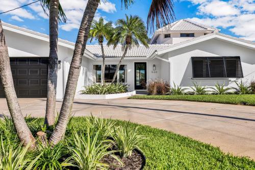Coastal Cabana