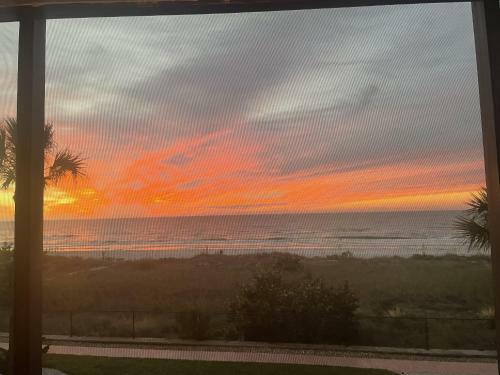 Apartamento Magnificent Gulf Front Condo Located Directly On The Ocean! Condo