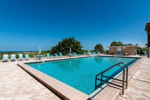 Apartamento Magnificent Gulf Front Condo Located Directly On The Ocean! Condo