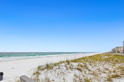 Dune Pointe 403