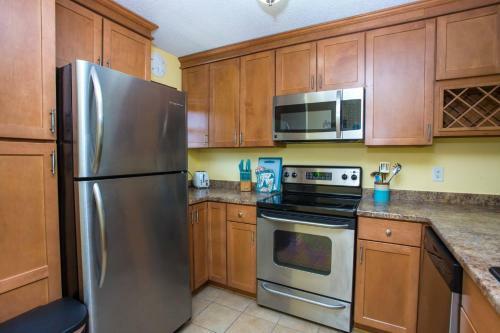 375 Bluefish Unit 303