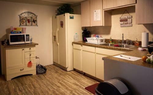 Hostal Room In Bb - Pleasant Days Bb Tropical Master Suite