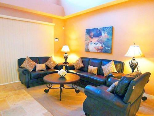 Cherokee Villa