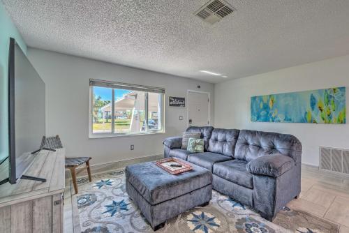Canalfront Home Kayakers Paradise With Deck!