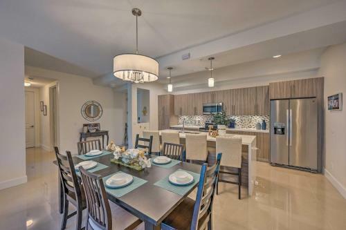 Apartamento Chic Fort Myers Condo With Community Amenities!