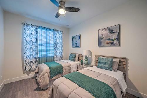 Apartamento Chic Fort Myers Condo With Community Amenities!