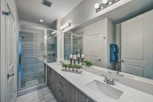Apartamento Chic Fort Myers Condo With Community Amenities!