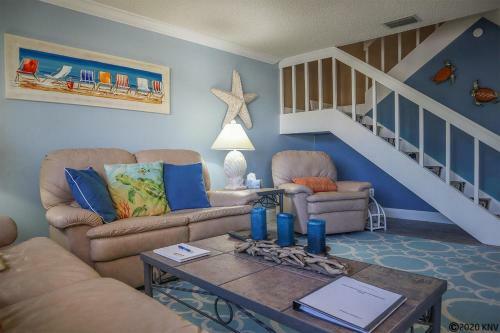 Santa Maria 103 By Kathy Nesbit Vacations