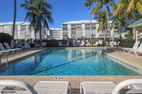 Hibiscus Pointe 314 By Kathy Nesbit Vacations