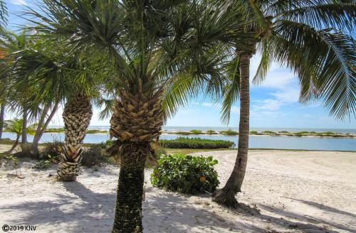 Eden House 306 By Kathy Nesbit Vacations