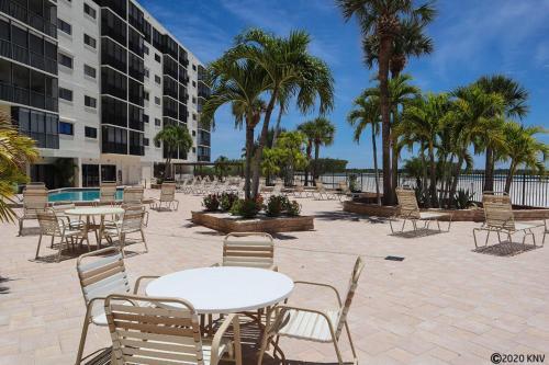 Carlos Pointe 413 By Kathy Nesbit Vacations