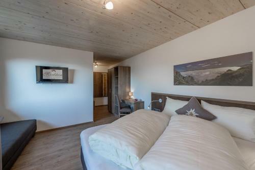 Hostal Gasthof Marlstein