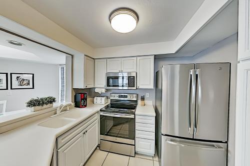 Pointe Estero 804
