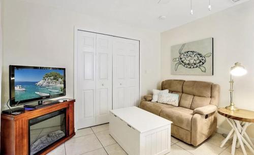Villa Island Tropical Retreat