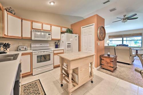 Charming Sebring Villa With Lanai And Gas Grill!