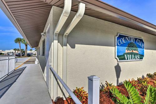 Sunny Sebring Villa With Screened Porch And Grill