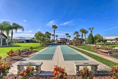 Sunny Sebring Villa With Screened Porch And Grill