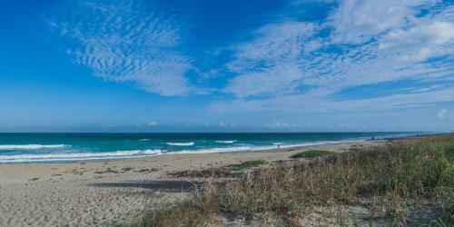 Island Beach House With No Extra Fees